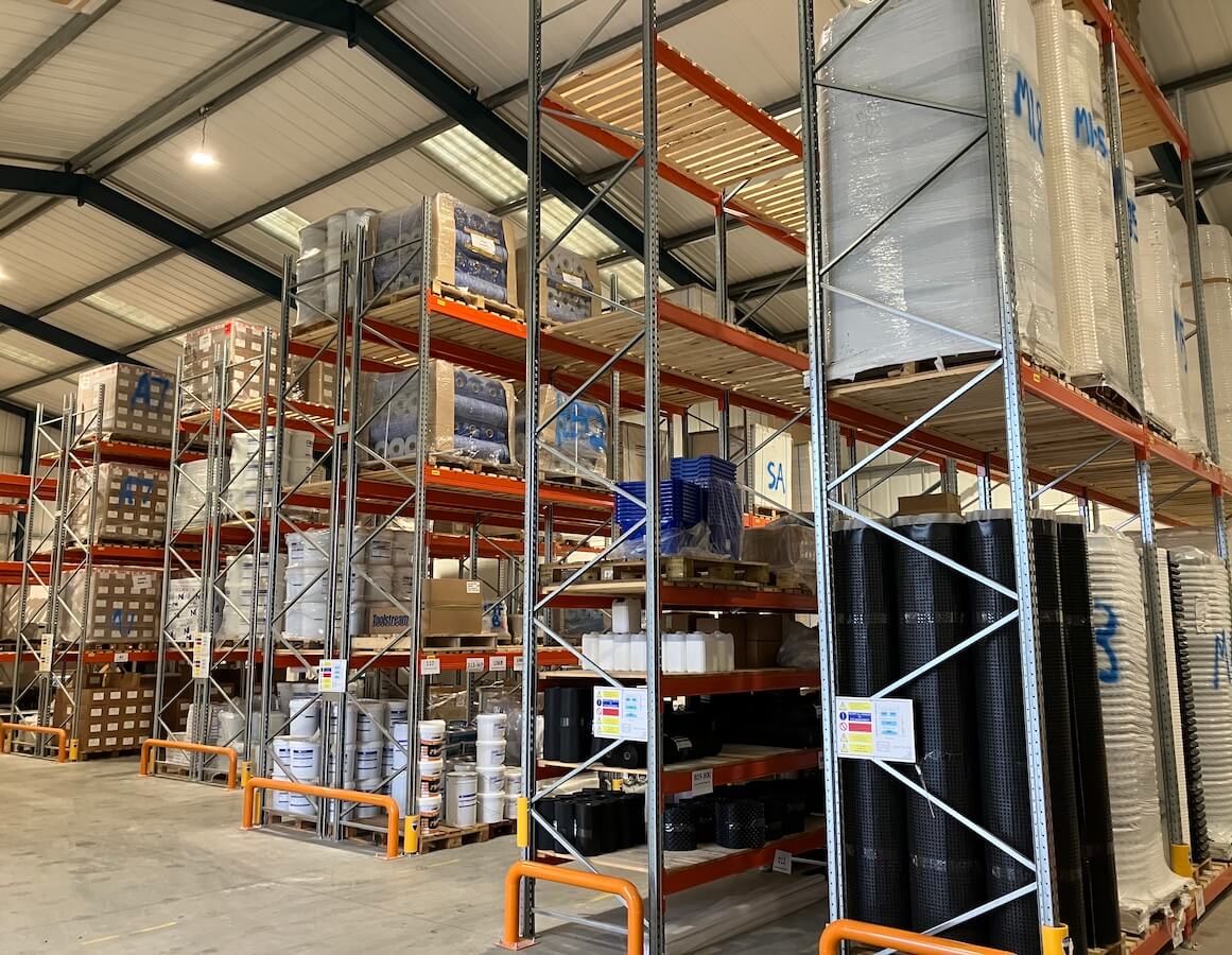 BaseTec Warehouse Product Supply